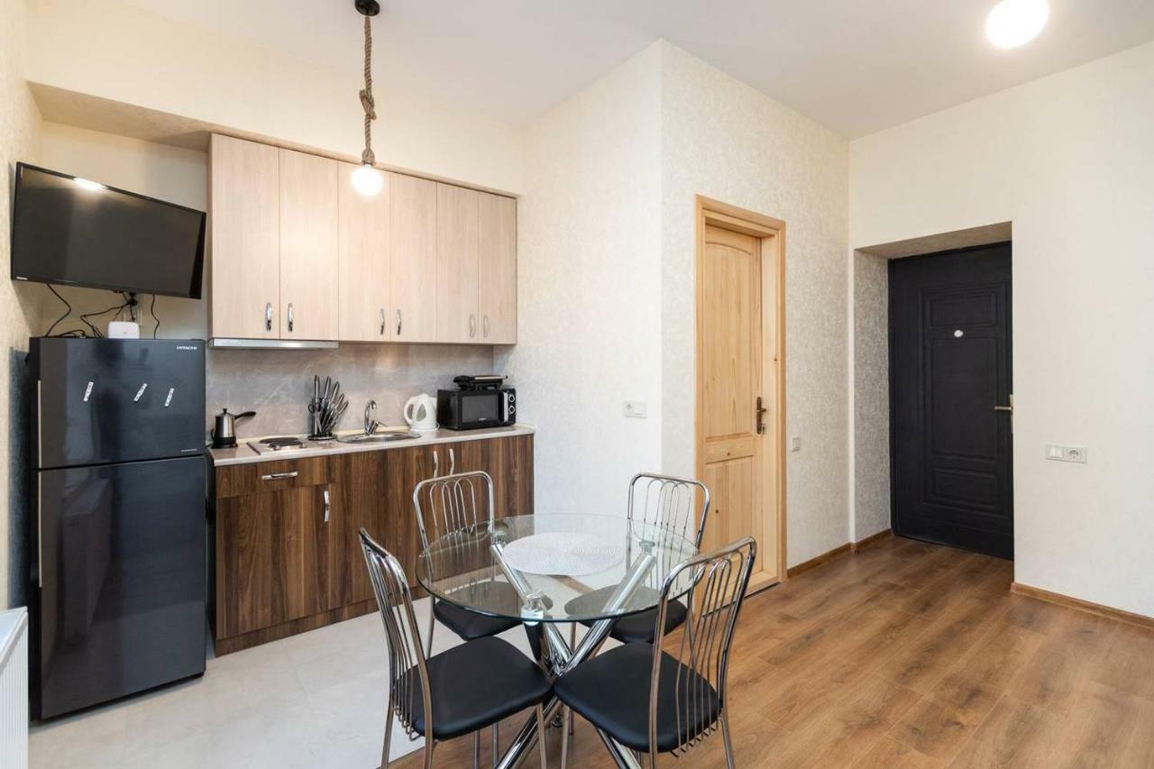 Wehost Stylish Apartment In Old Tiflis Exterior foto
